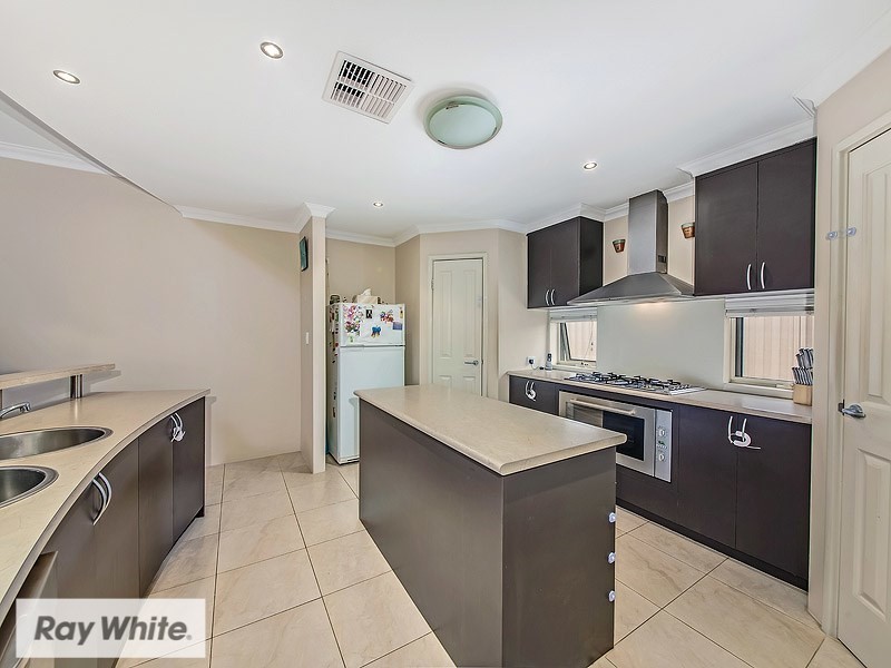 1 Glasson Way, Darch WA 6065