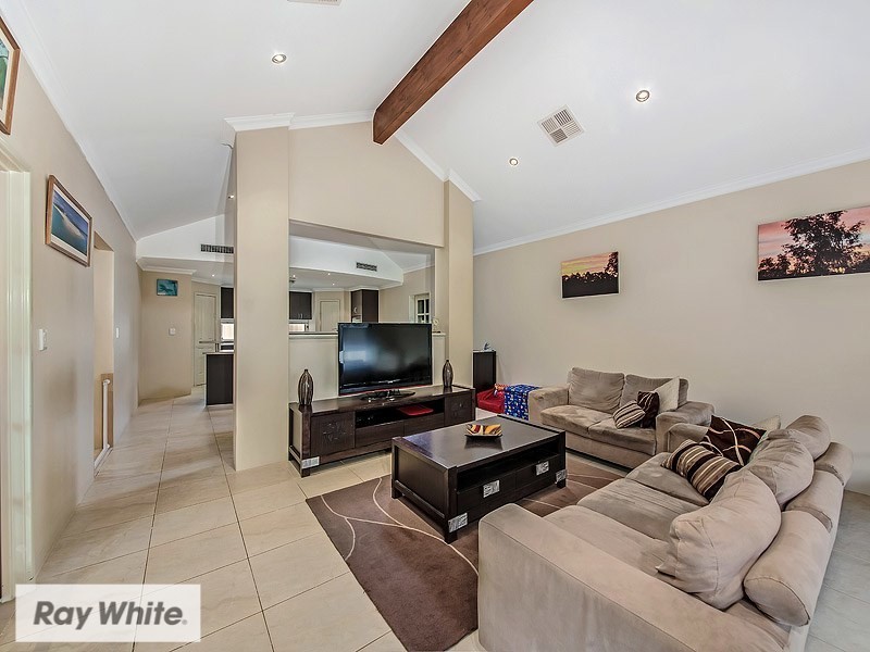1 Glasson Way, Darch WA 6065