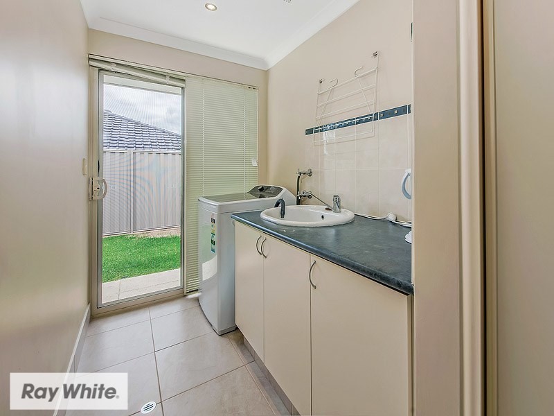 1 Glasson Way, Darch WA 6065