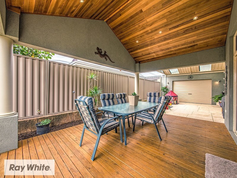 1 Glasson Way, Darch WA 6065