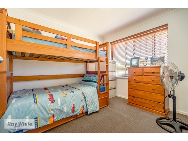 15 Pelham Way, Girrawheen WA 6064