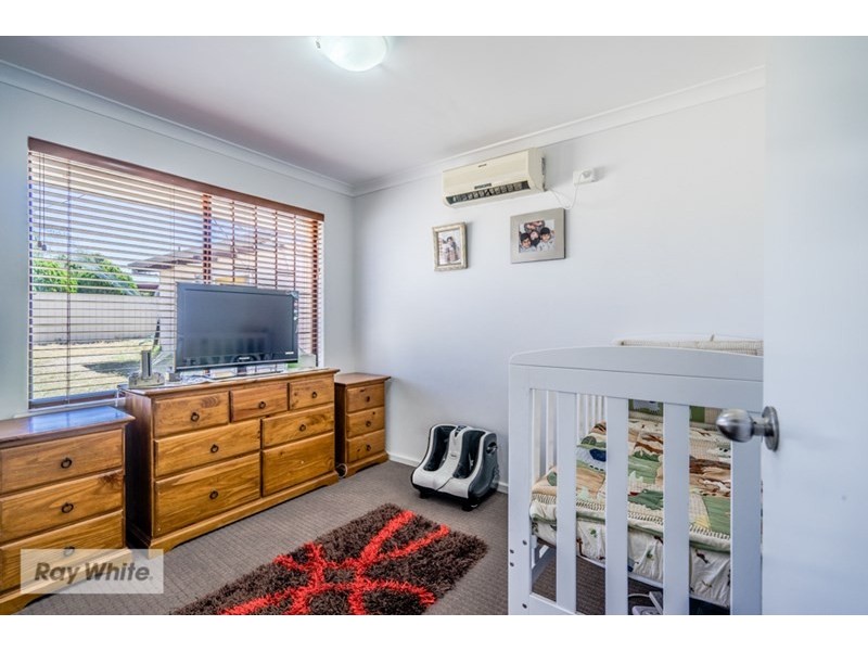 15 Pelham Way, Girrawheen WA 6064