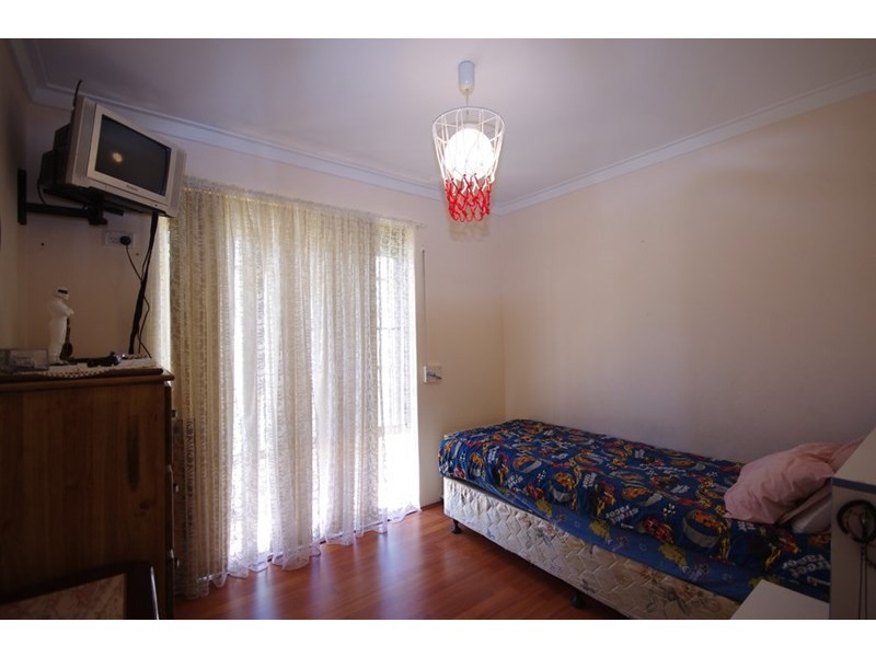 17 Farnesian Circle, Mirrabooka WA 6061