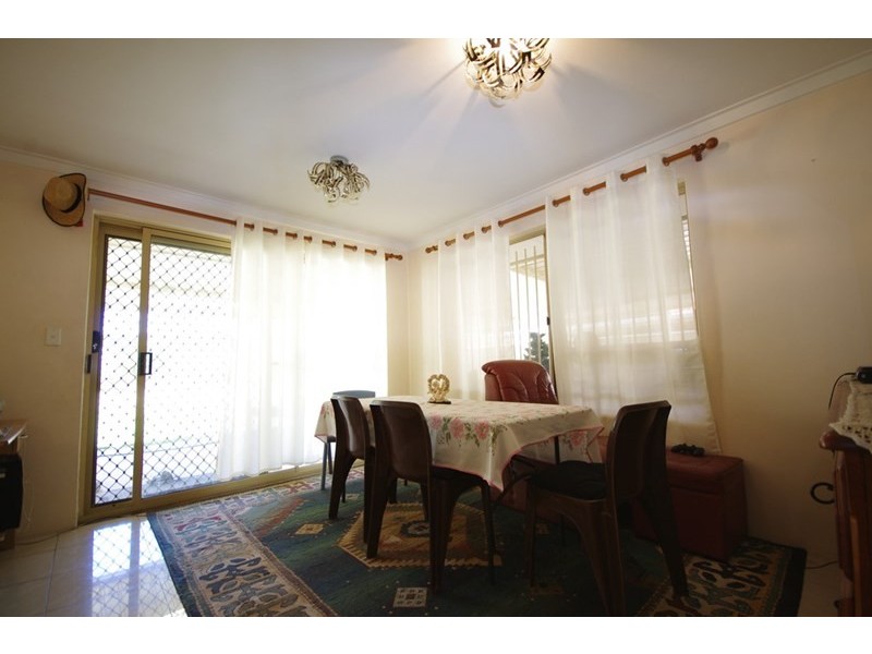 17 Farnesian Circle, Mirrabooka WA 6061