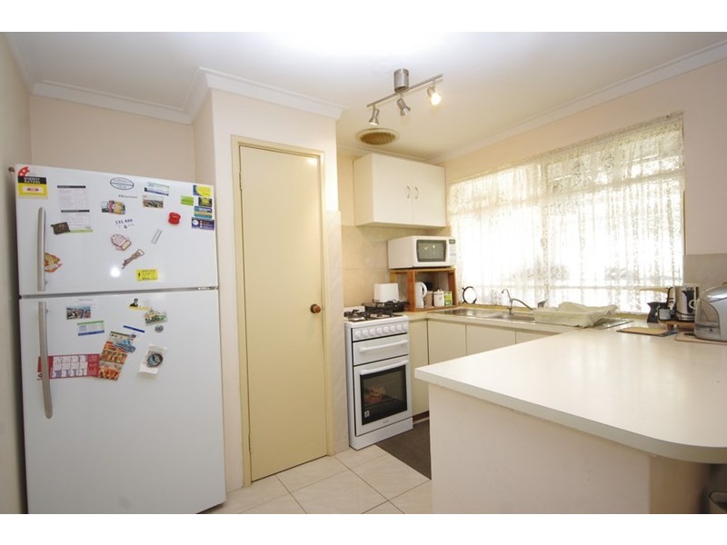 17 Farnesian Circle, Mirrabooka WA 6061