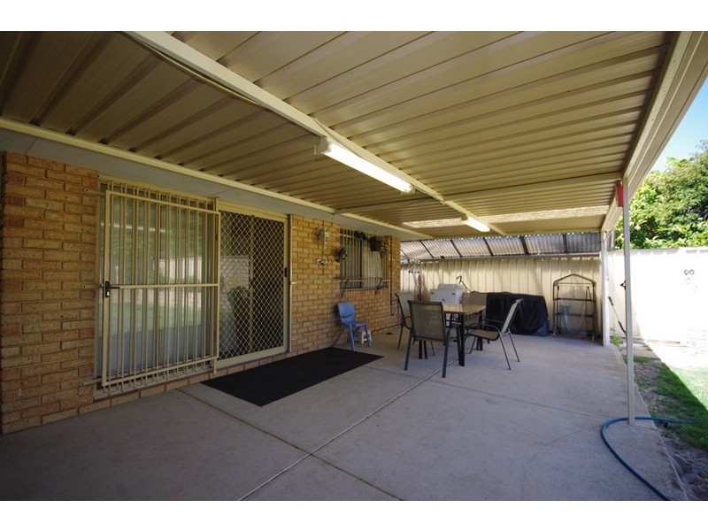 17 Farnesian Circle, Mirrabooka WA 6061