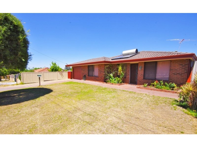 42 Farnesian Circle, Mirrabooka WA 6061