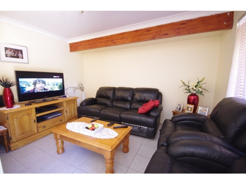 42 Farnesian Circle, Mirrabooka WA 6061