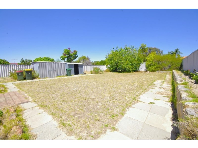 42 Farnesian Circle, Mirrabooka WA 6061