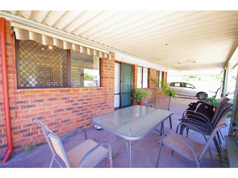 42 Farnesian Circle, Mirrabooka WA 6061
