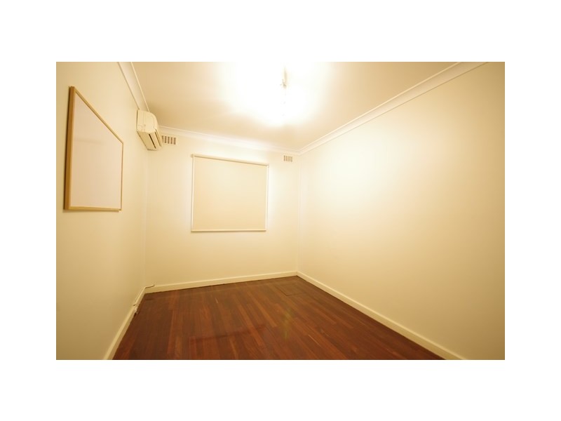 4A Connell Way, Girrawheen WA 6064