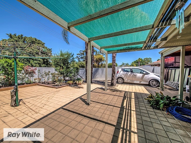 10 Henniker Way, Koondoola WA 6064