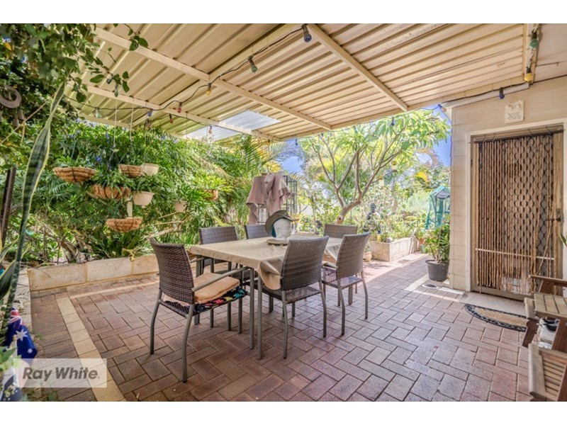 221 Mirrabooka Avenue, Balga WA 6061