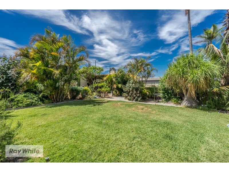 221 Mirrabooka Avenue, Balga WA 6061