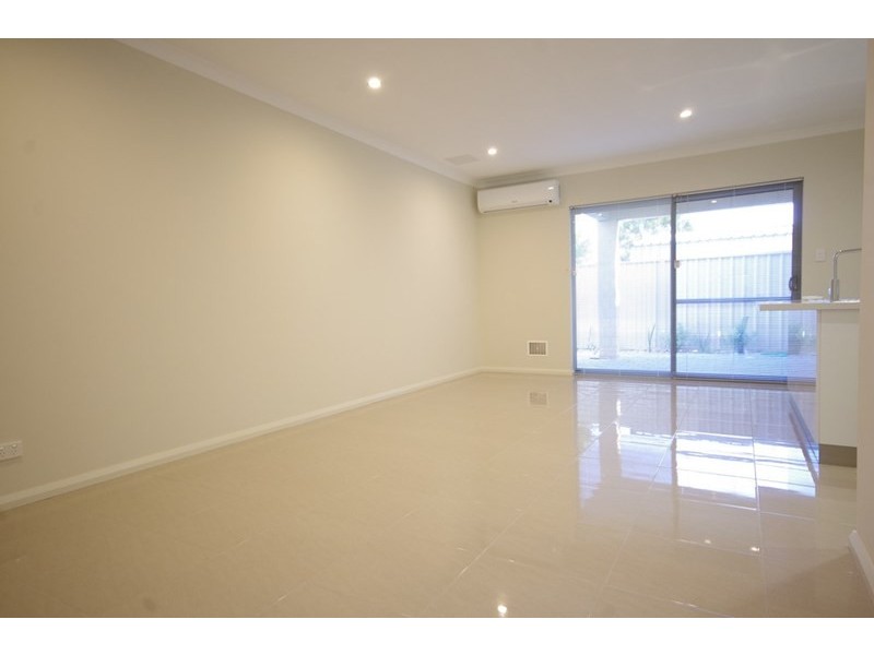 6b and 6c Fenwick Street, Balga WA 6061