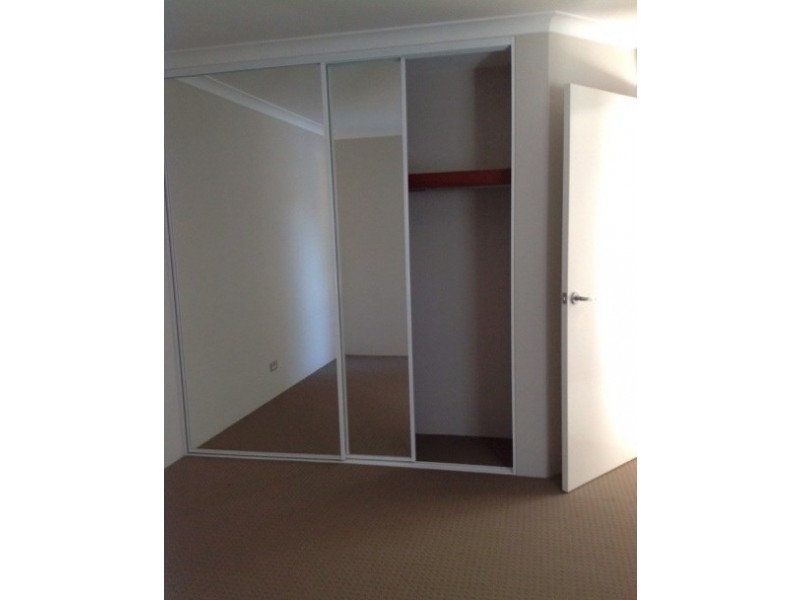 3/2 Quadea Way, Nollamara WA 6061