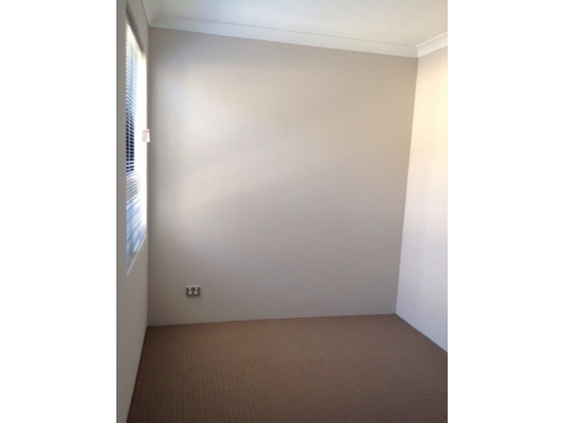 3/2 Quadea Way, Nollamara WA 6061