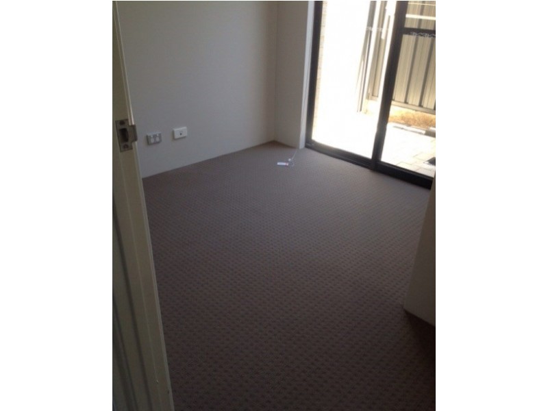 3/2 Quadea Way, Nollamara WA 6061