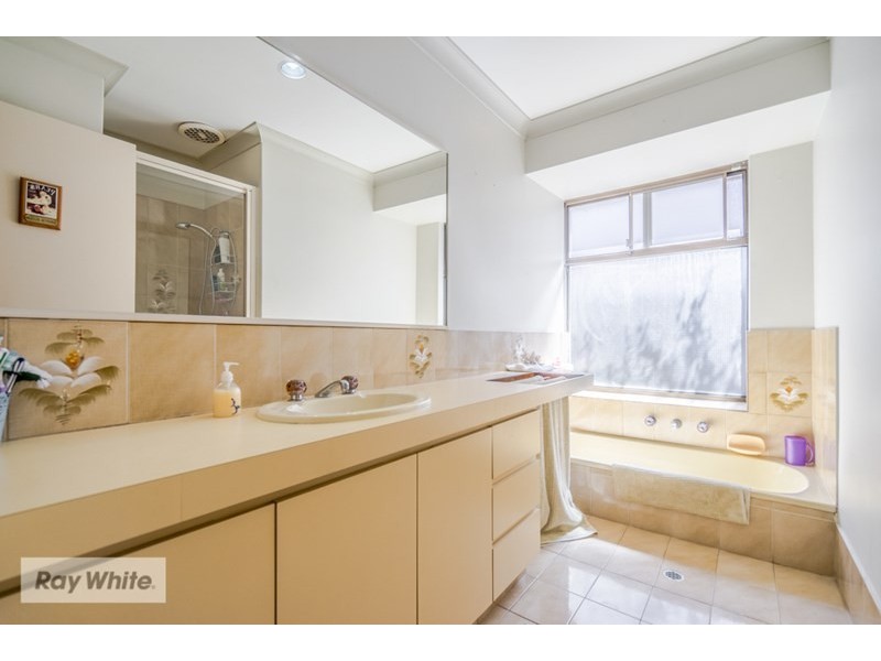 14 Highview Rise, Ballajura WA 6066