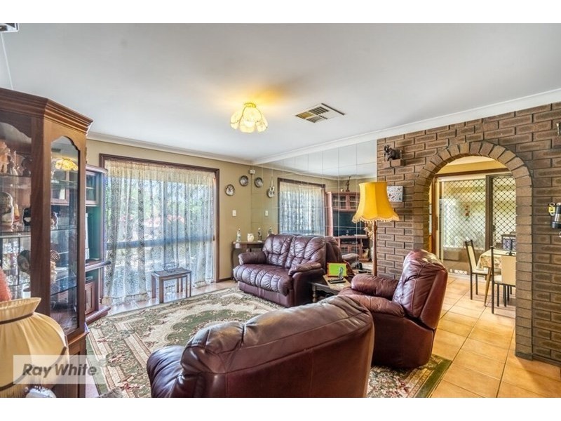 138 Waddington Crescent, Koondoola WA 6064