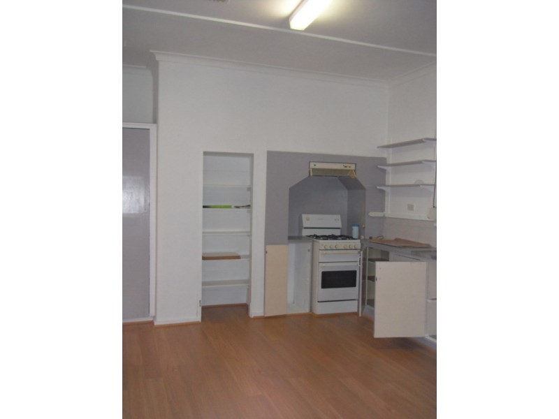 37 Ferguson Street, Midvale WA 6056