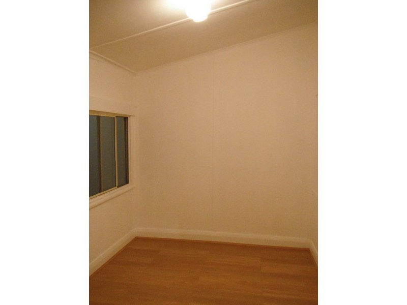 37 Ferguson Street, Midvale WA 6056