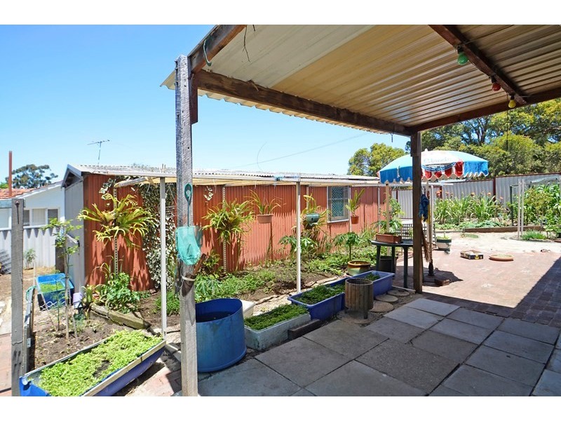 24 Rochford Way, Girrawheen WA 6064