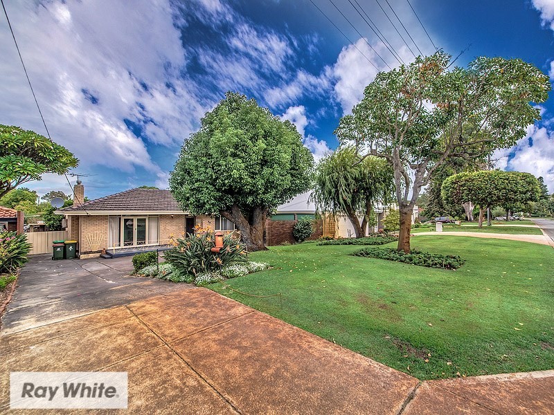 33 Linden Street, Dianella WA 6059