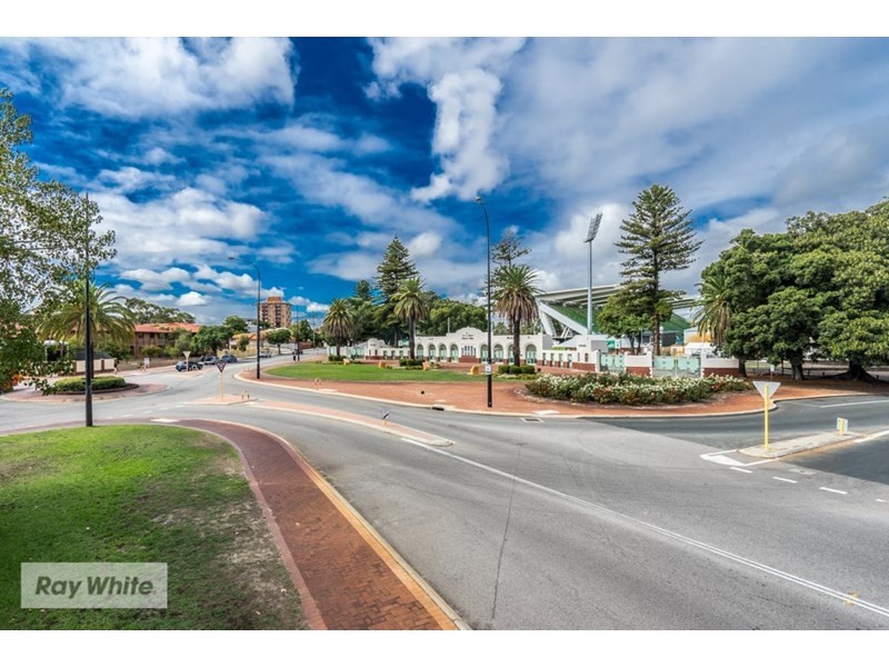1/18 Brisbane Street, Perth WA 6000