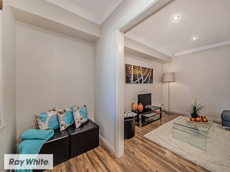 45 Cheviot Street, Dianella WA 6059