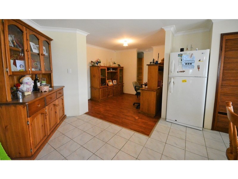 116 Hamelin Drive, Ballajura WA 6066