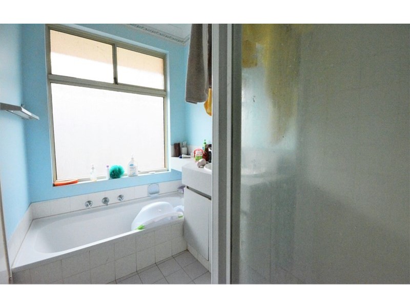 116 Hamelin Drive, Ballajura WA 6066