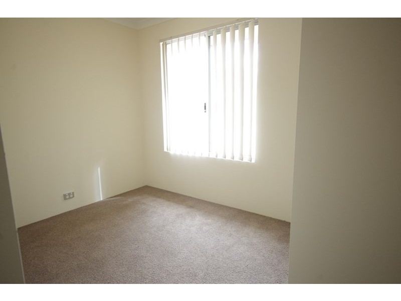 37 Heathcroft Road, Balga WA 6061