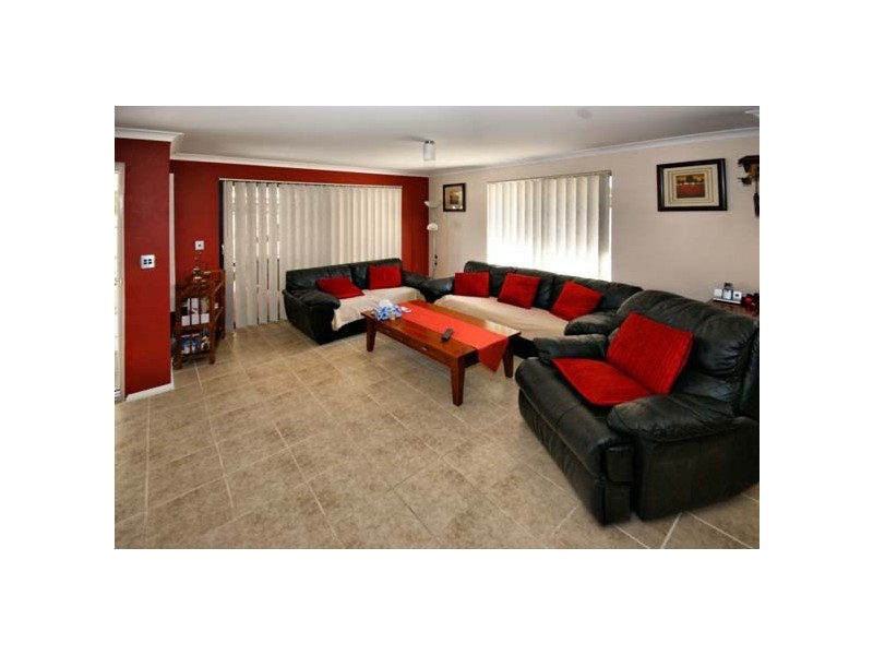 33A Wythburn Avenue, Balga WA 6061