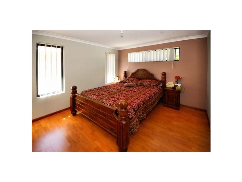 33A Wythburn Avenue, Balga WA 6061