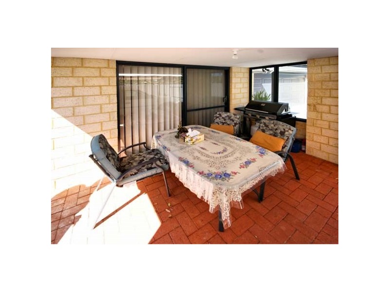 33A Wythburn Avenue, Balga WA 6061