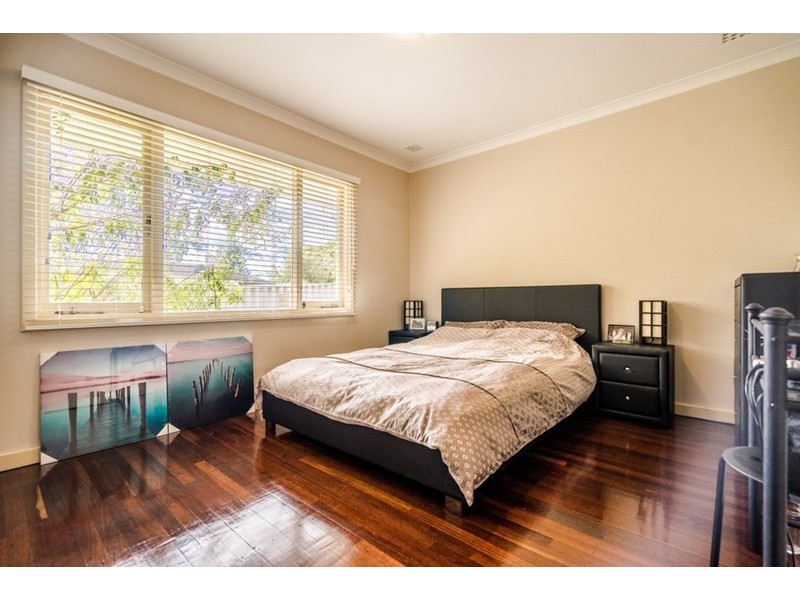 24 Keeley Way, Girrawheen WA 6064