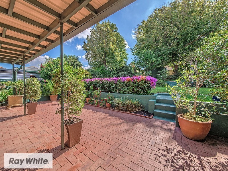 11 Donnington Road, Balcatta WA 6021