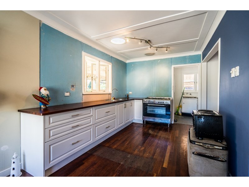 31 Burnham Way, Girrawheen WA 6064