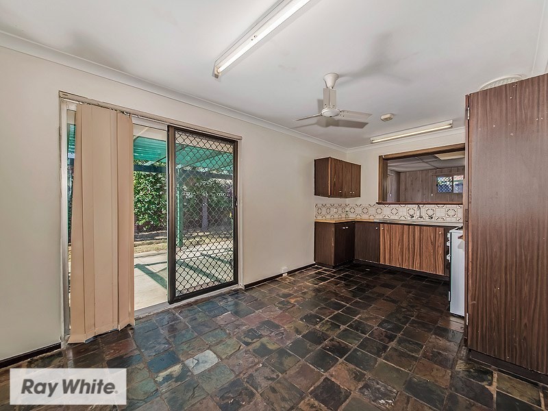 29 Girrawheen Avenue, Girrawheen WA 6064