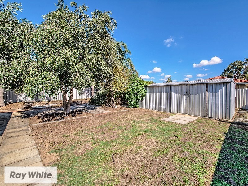 29 Girrawheen Avenue, Girrawheen WA 6064