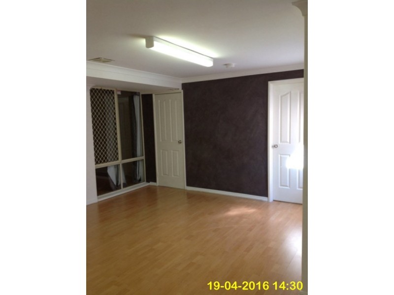 34 Elliot Road, Hocking WA 6065