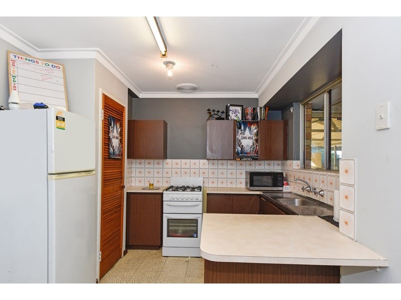 37 Rendell Way, Koondoola WA 6064