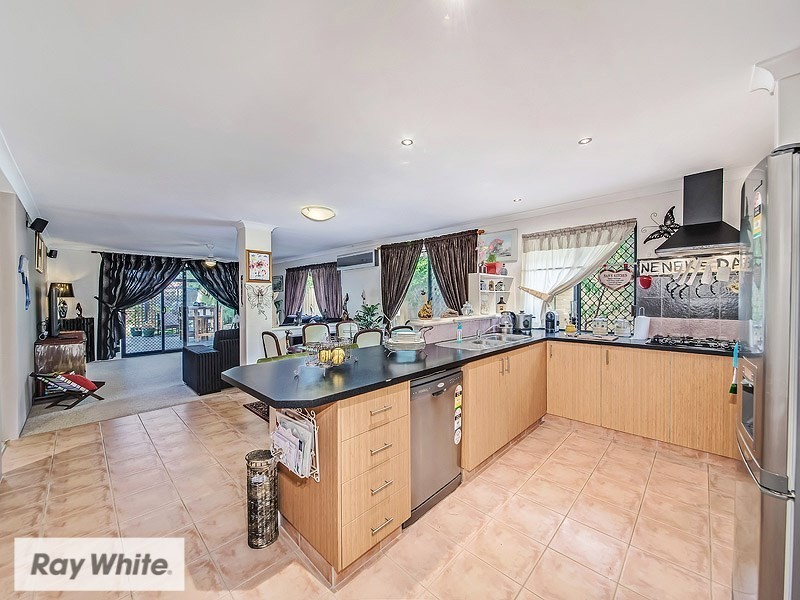 8 Whitewell Way, Butler WA 6036