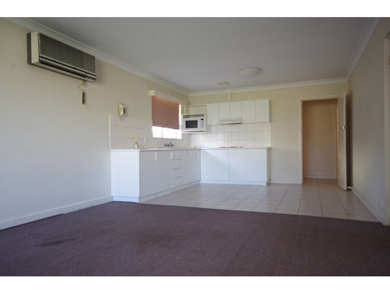 2/1829 West Swan Road, Caversham WA 6055