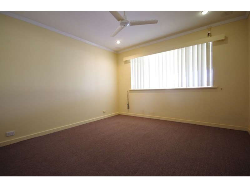 2/1829 West Swan Road, Caversham WA 6055