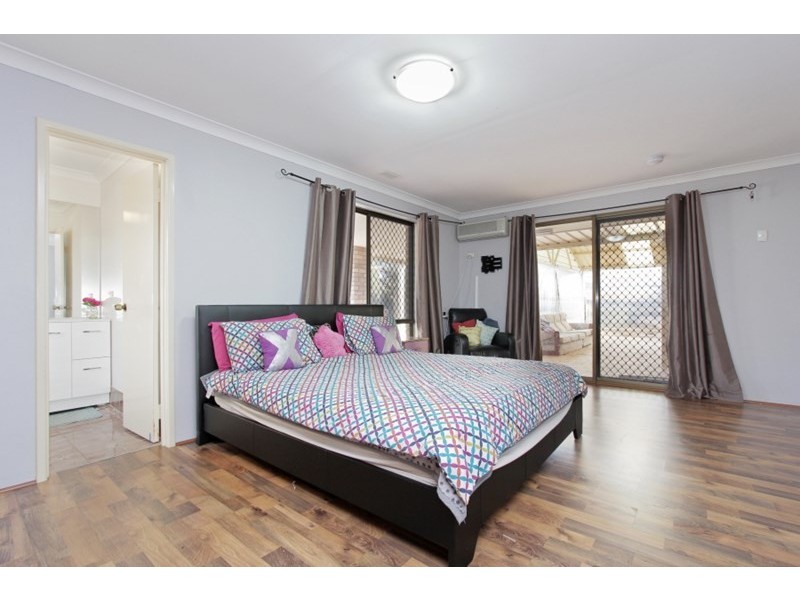 4 Crain Court, Beechboro WA 6063