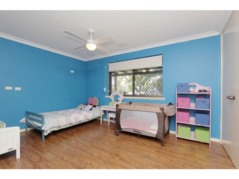 4 Crain Court, Beechboro WA 6063