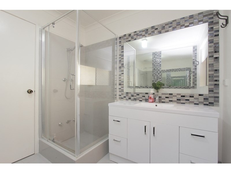 4 Crain Court, Beechboro WA 6063