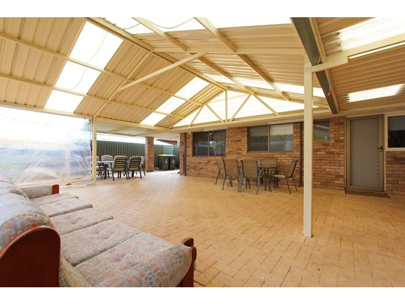 4 Crain Court, Beechboro WA 6063